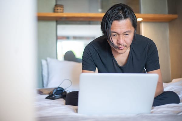 Le visa nomade digital espagnol : pour qui, et pourquoi Palma est un pôle nomade même sans lui